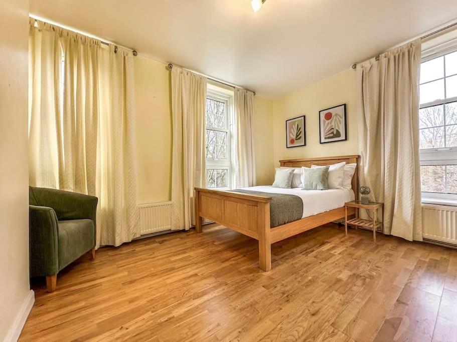 Spacious 4 Bed Flat Near London 02 Arena Greenwich Exterior foto